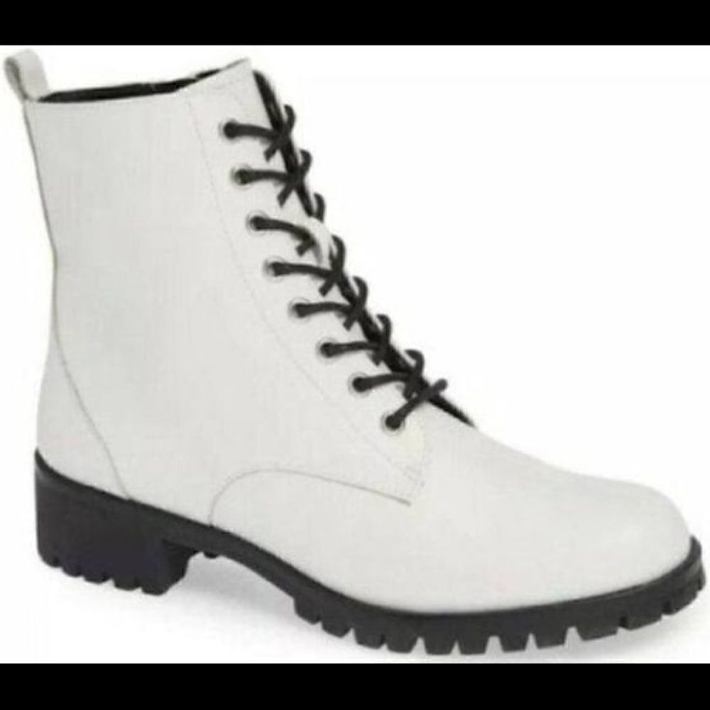 NWOB BP Mason platform combat boots US 8